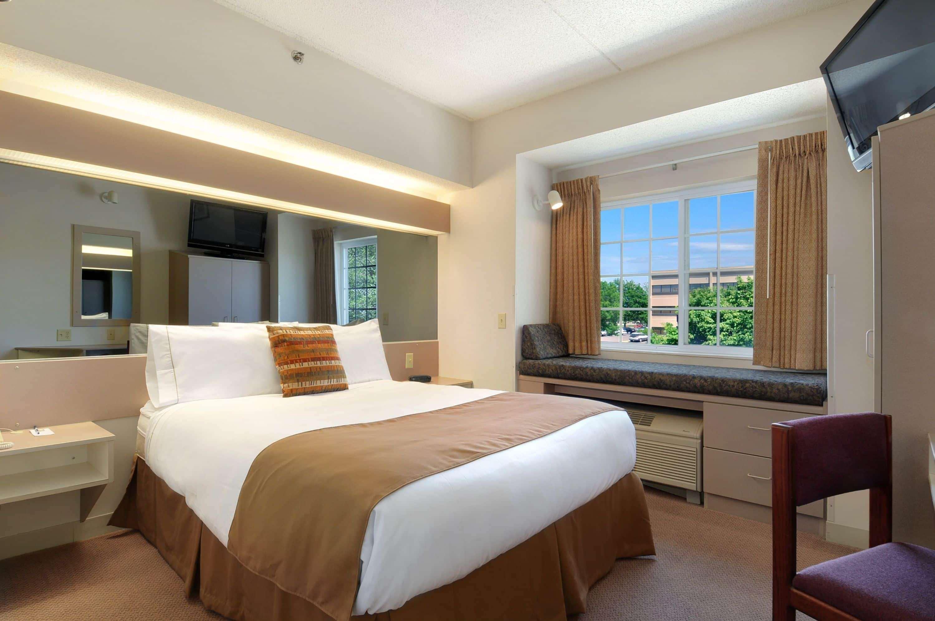 Microtel Inn & Suites By Wyndham Bloomington Msp Airport Exteriör bild