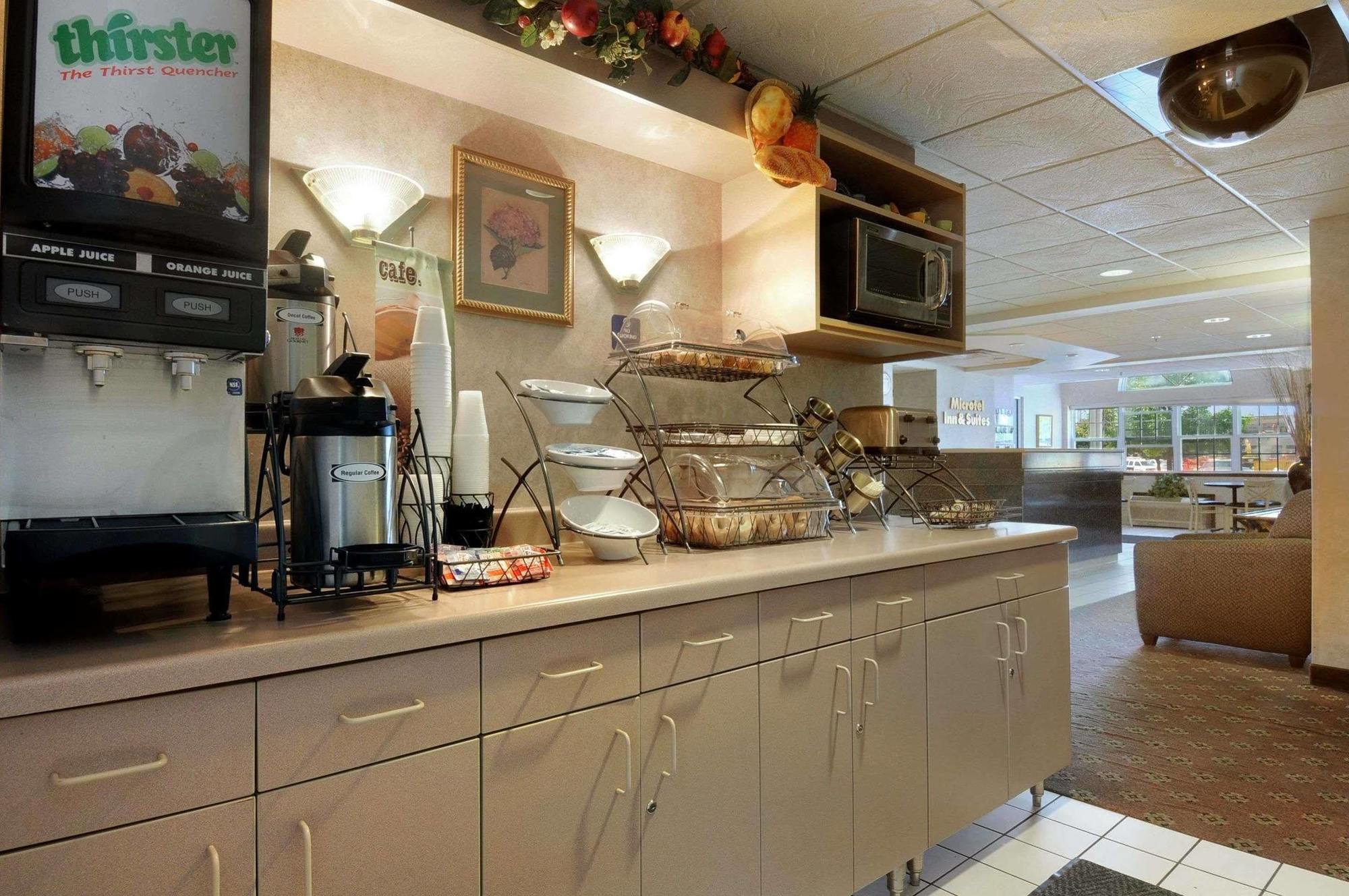 Microtel Inn & Suites By Wyndham Bloomington Msp Airport Exteriör bild